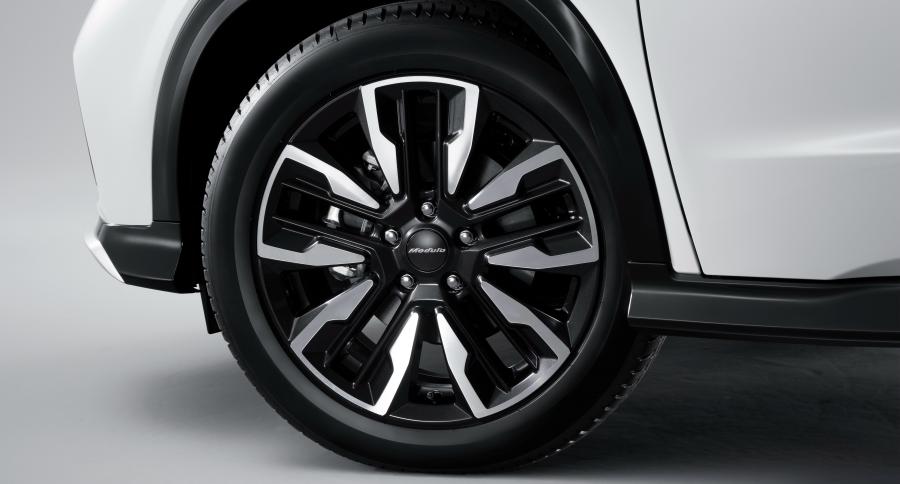 Колеса Honda Vezel Touring Modulo X 2019 года  (JP) (фото 5 из 31)